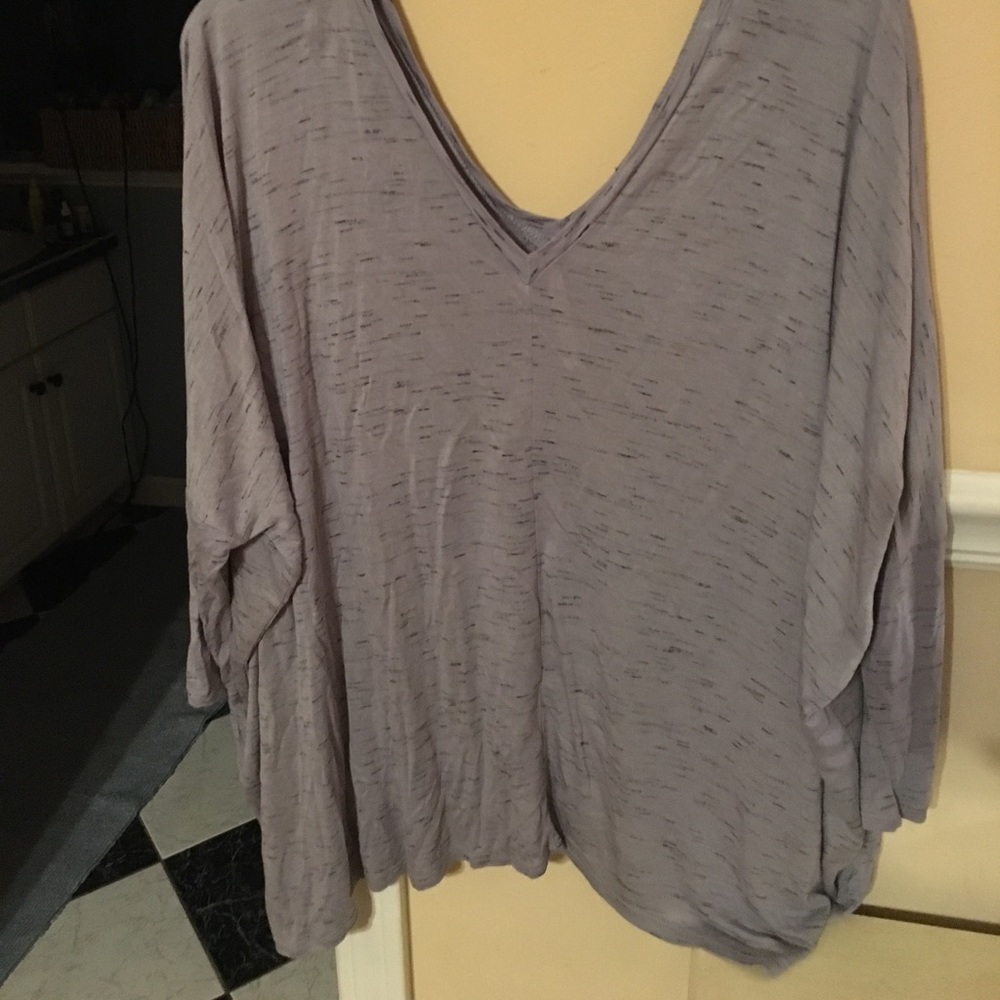 Reverse tee large NEW